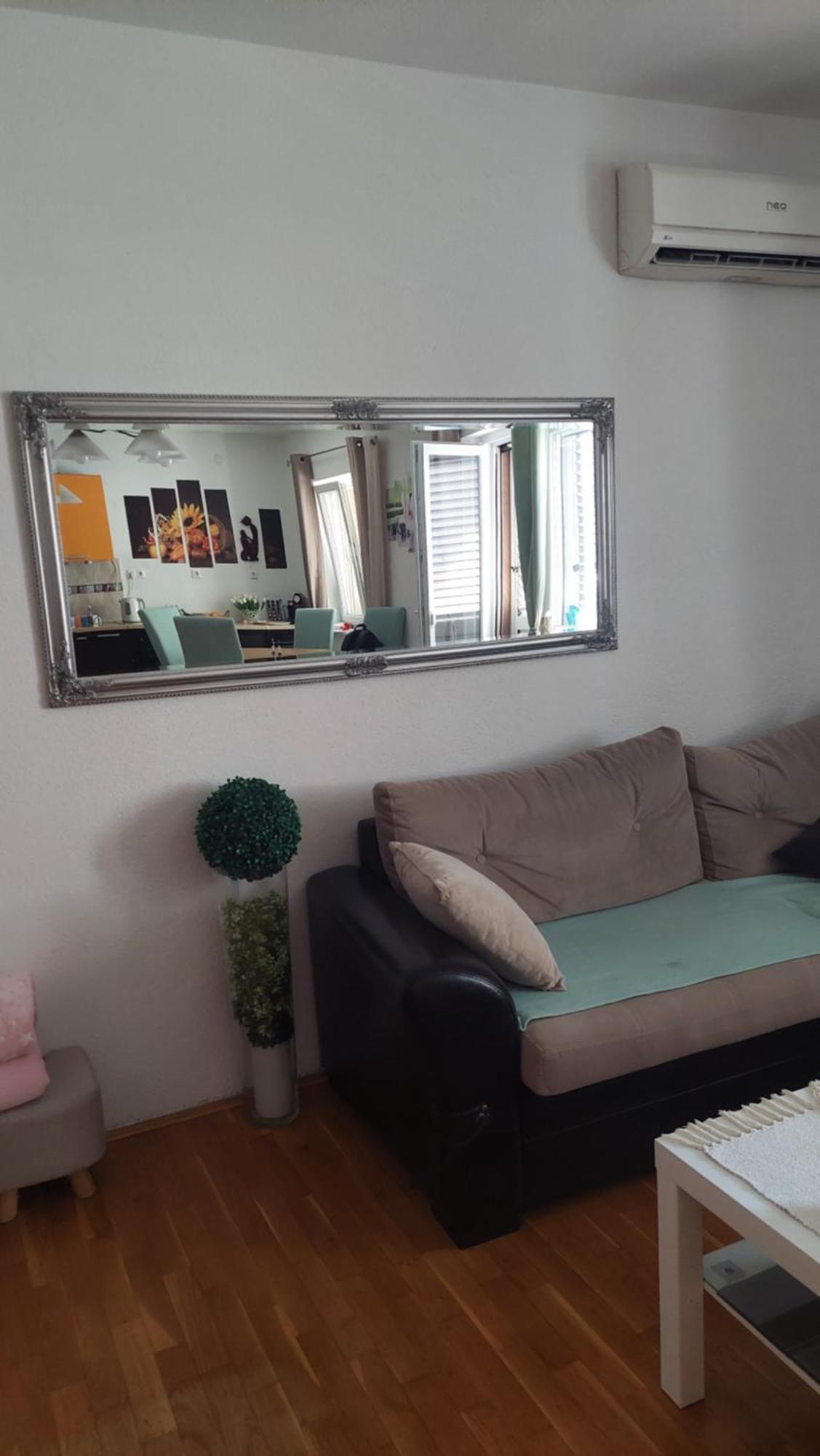 M&m Apartment