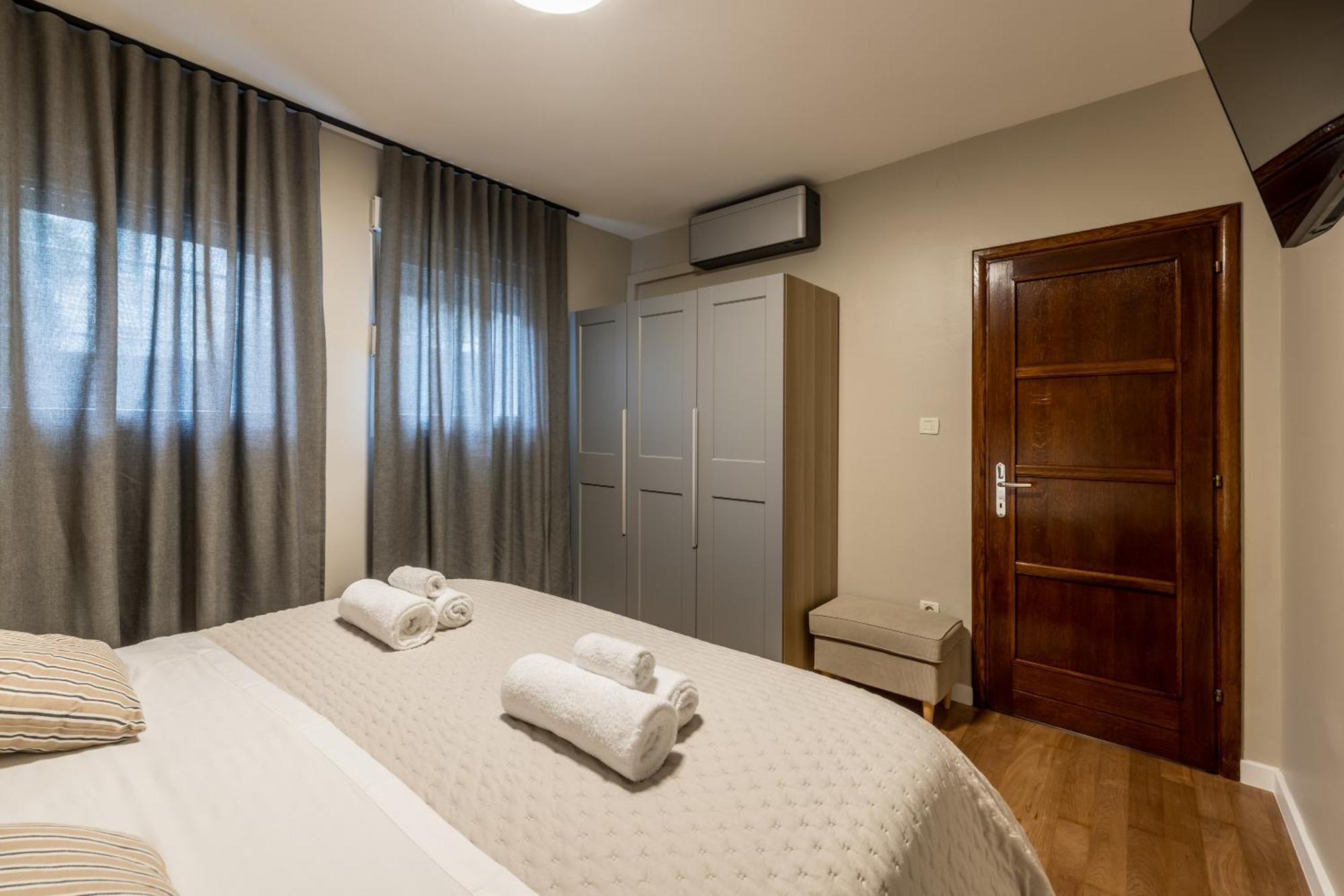 Appartement Oasis By Bacvice Beach, Private Parking & Garden - Casa Moro
