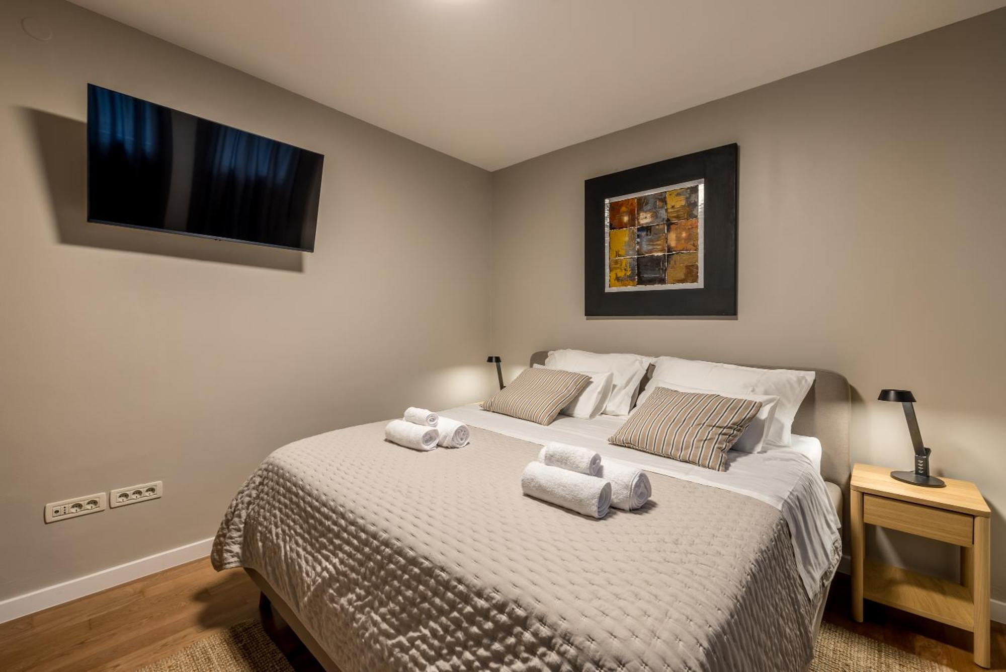 Appartement Oasis By Bacvice Beach, Private Parking & Garden - Casa Moro *