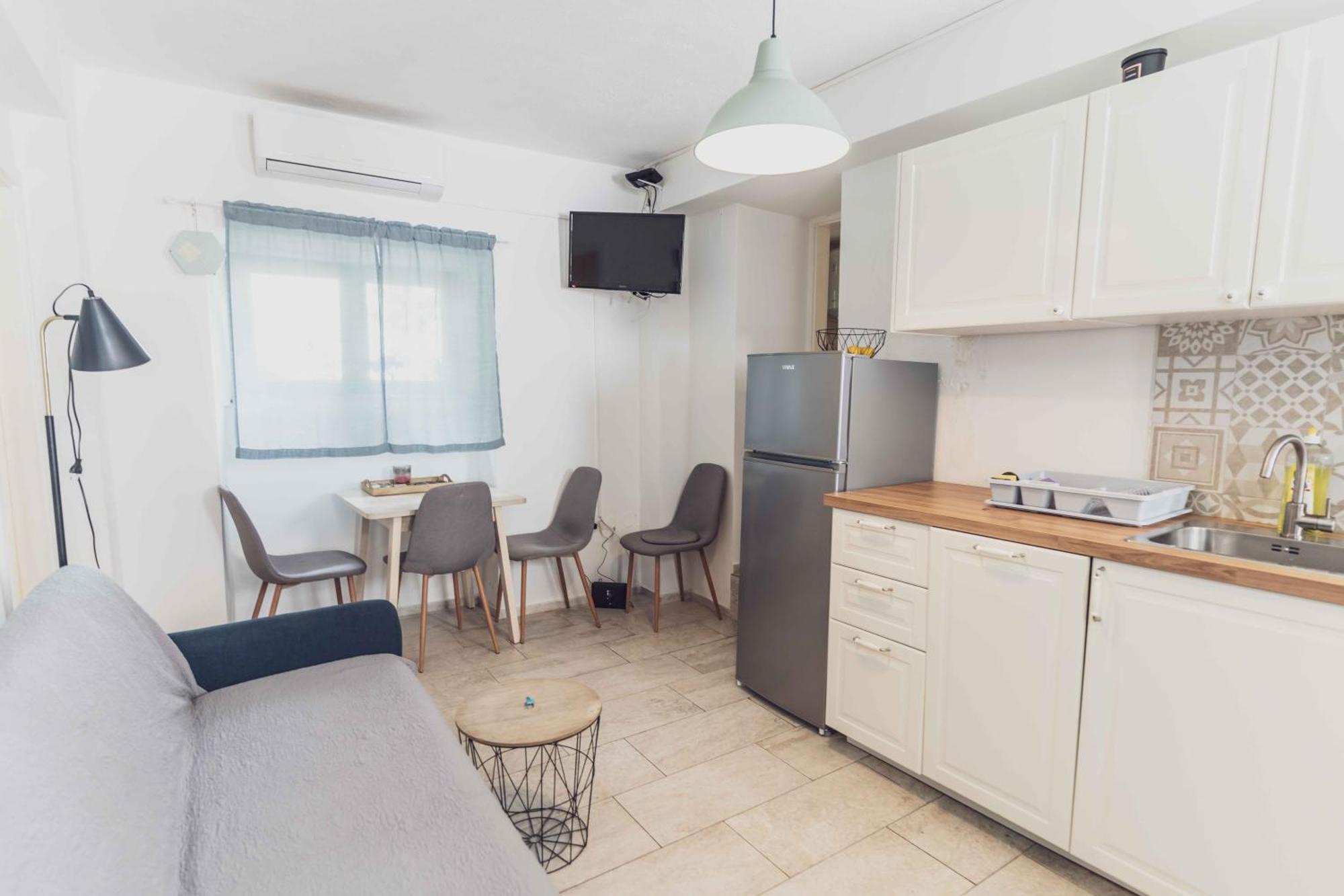 Apartment History Split
