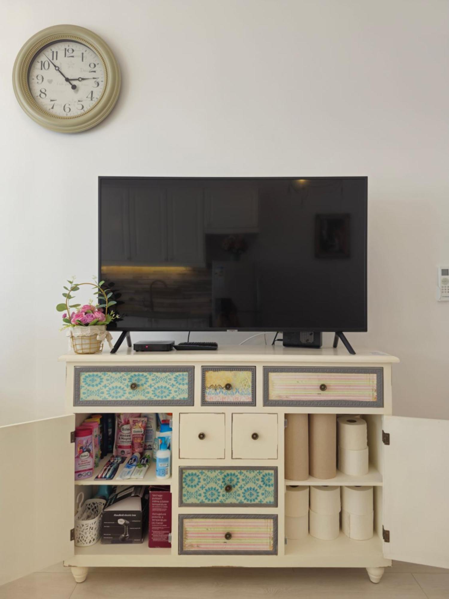 Elizabeth Apartment *