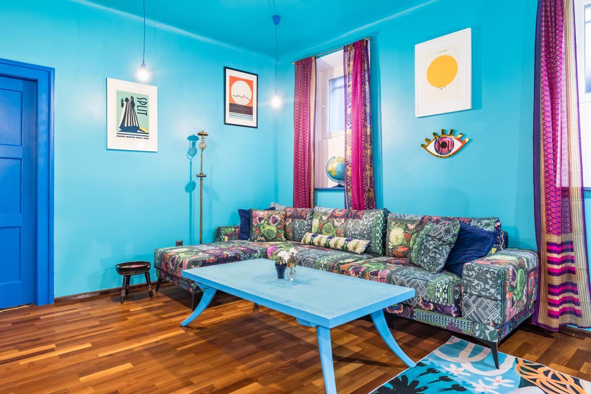 Apartment Charming Funky In Center Of *