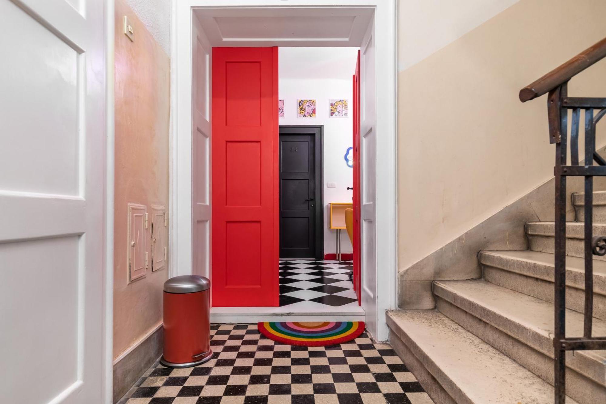 Apartment Charming Funky In Center Of