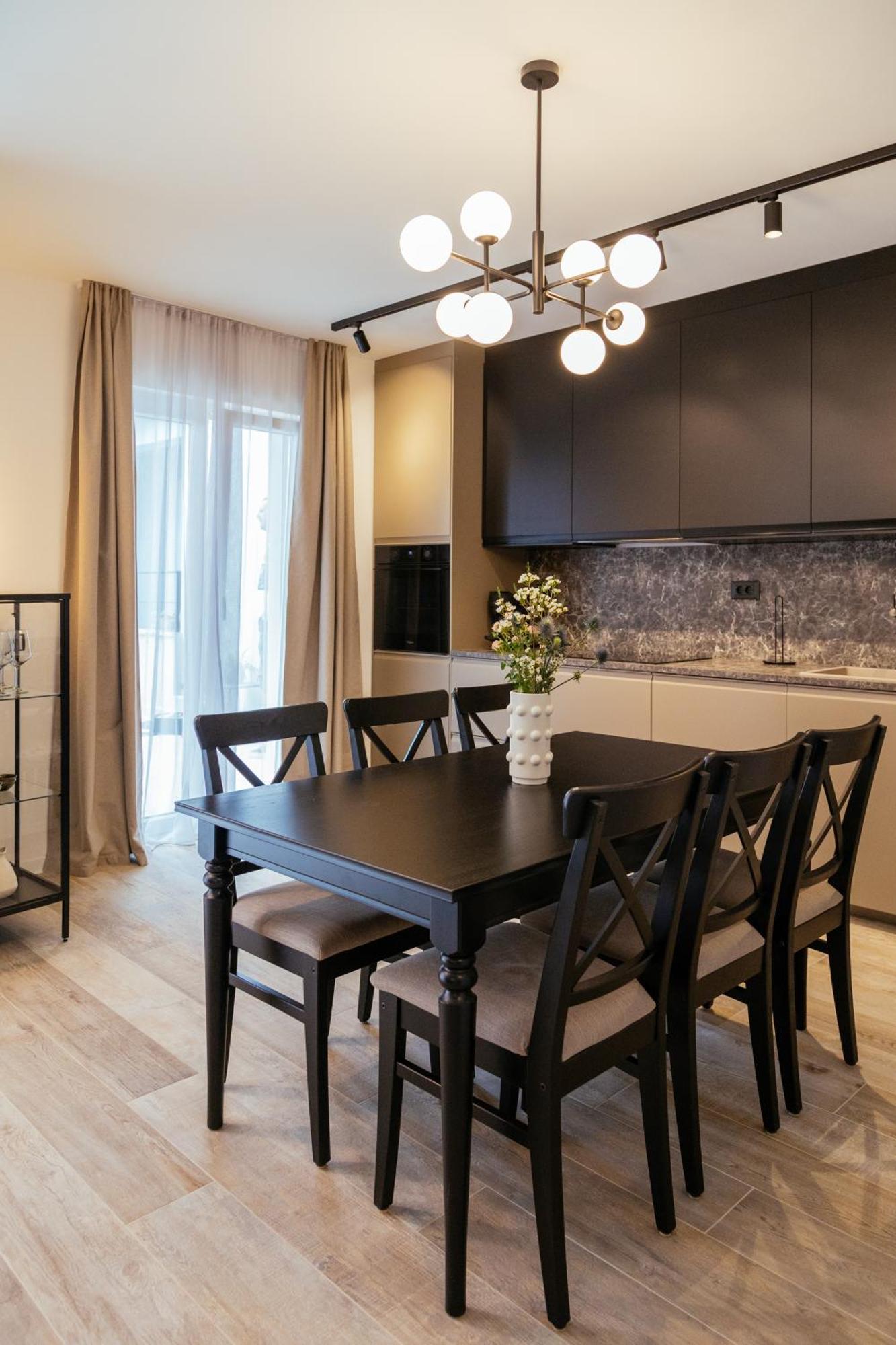 Toni Apartment