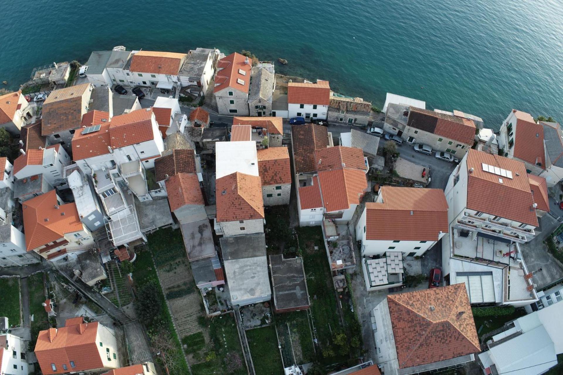 Beachfront For 4, 30m To Pebble 180m To Sandy Beach, Stobrec With Summer Amenities Apartment Split