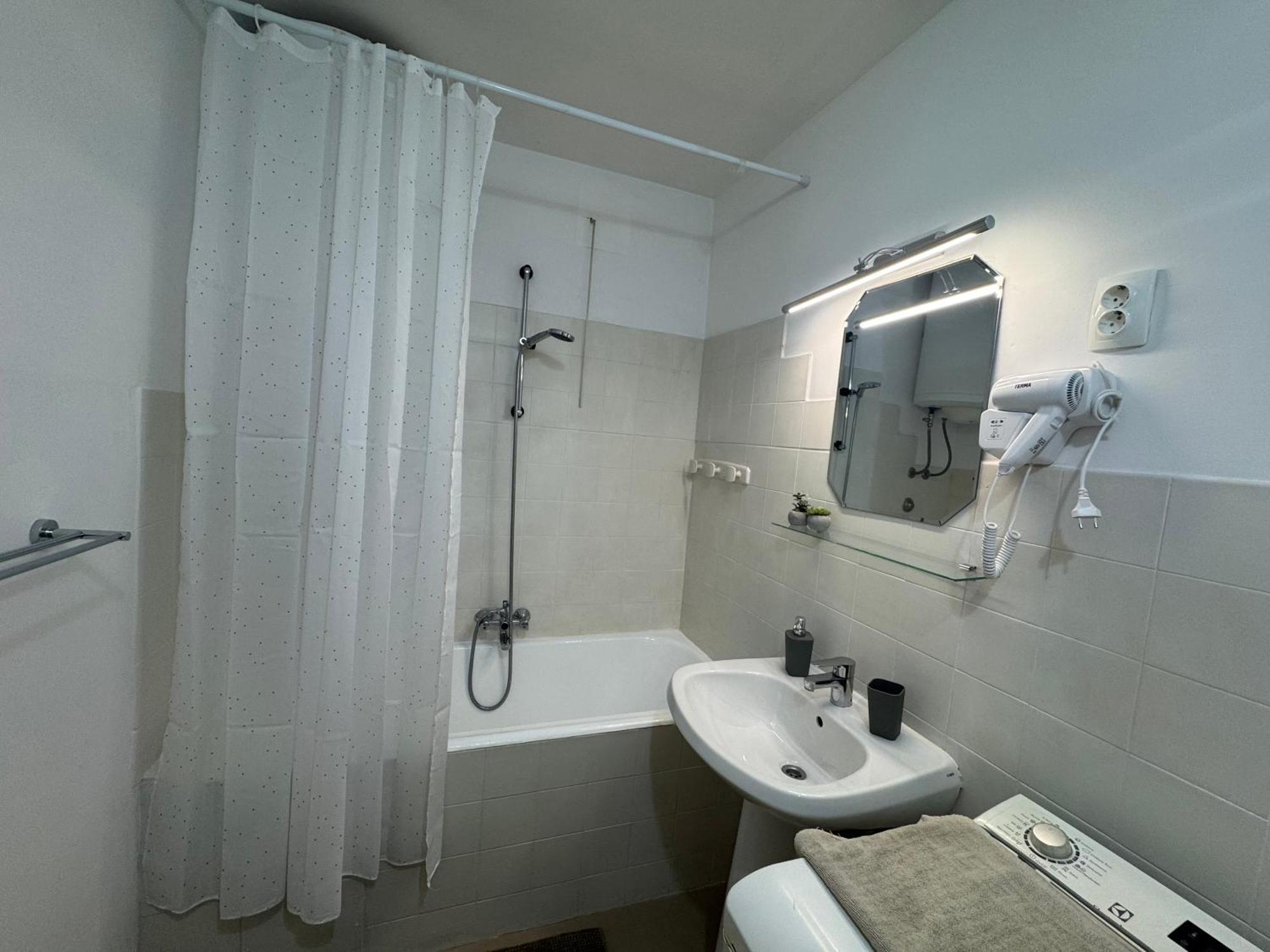 Apartamento Omiska *