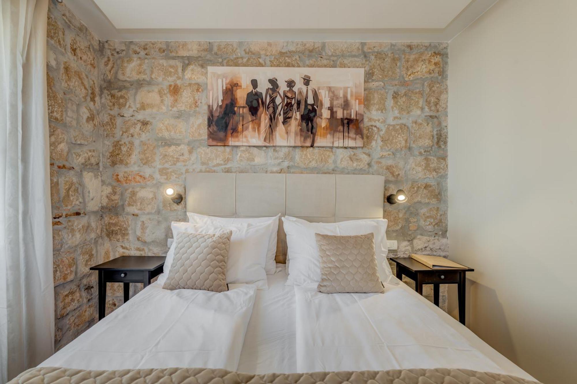 Inmotion Luxury Apartment