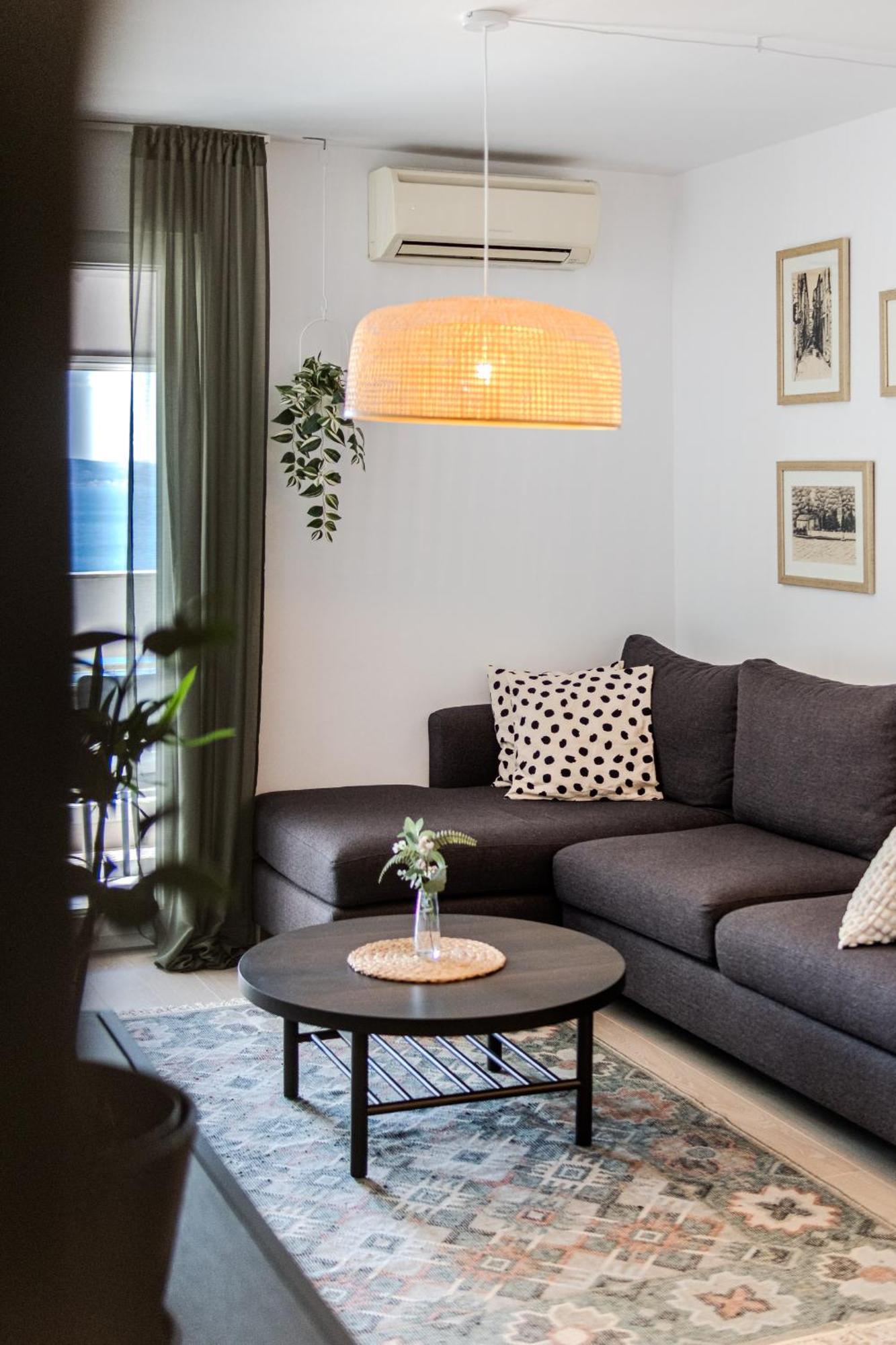 Apartment Zest *