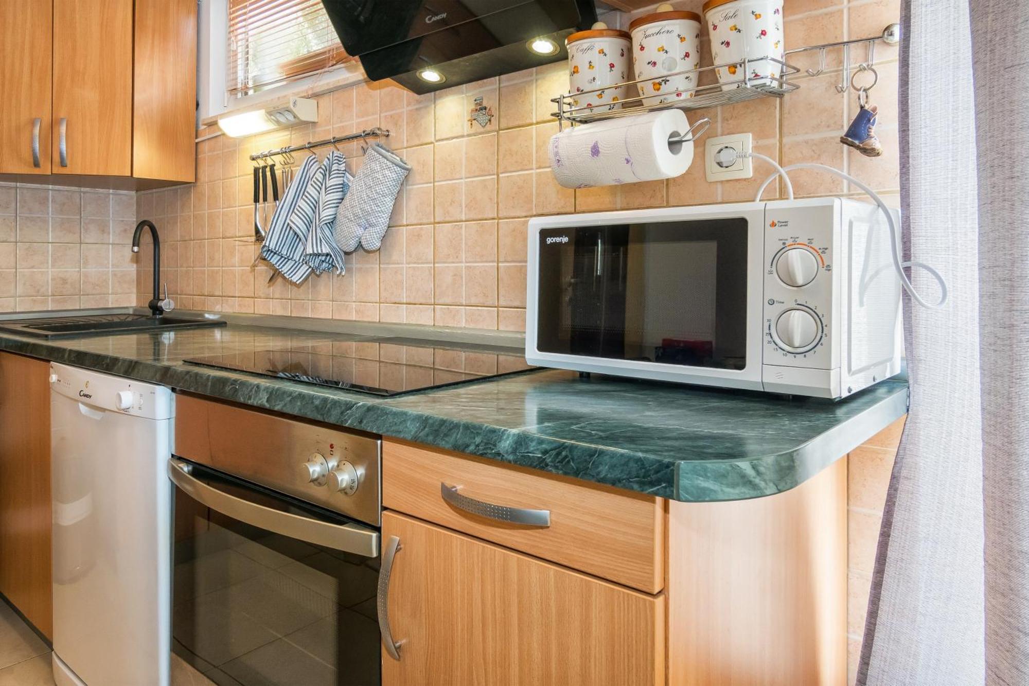 Apartman Relaxing 2bd Apartment, Ground Floor - Walk To Old Town