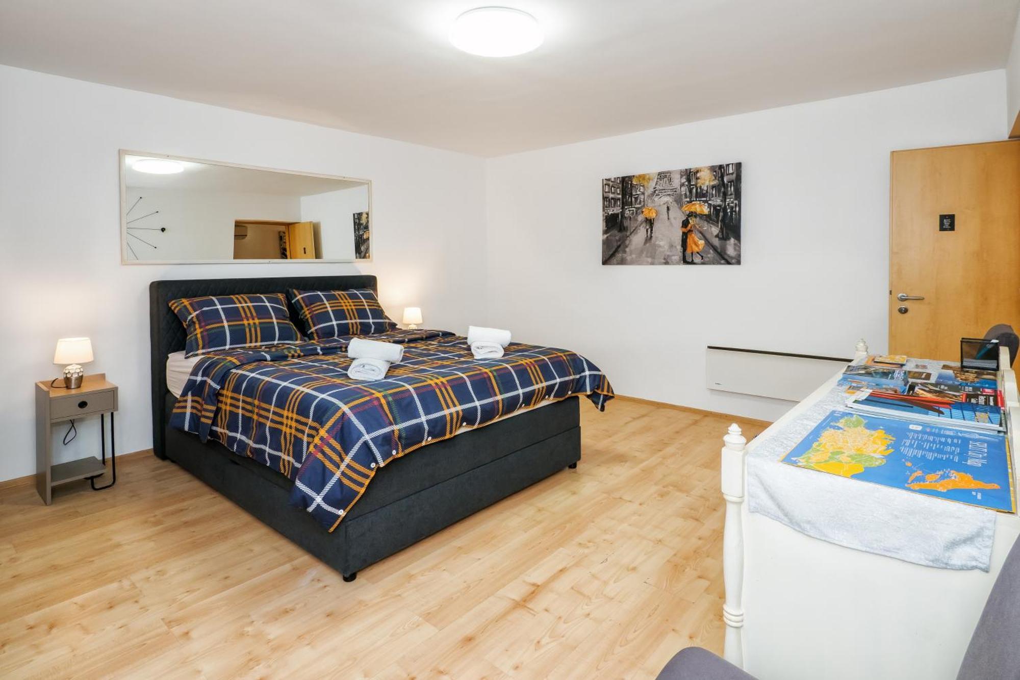 Apartman Relaxing 2bd Apartment, Ground Floor - Walk To Old Town Split