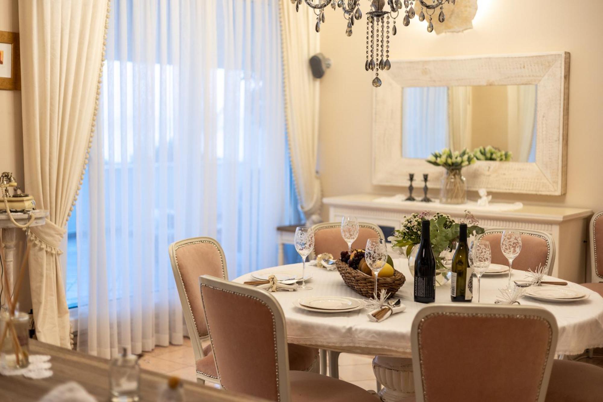 Luxury Znjan Apartment *