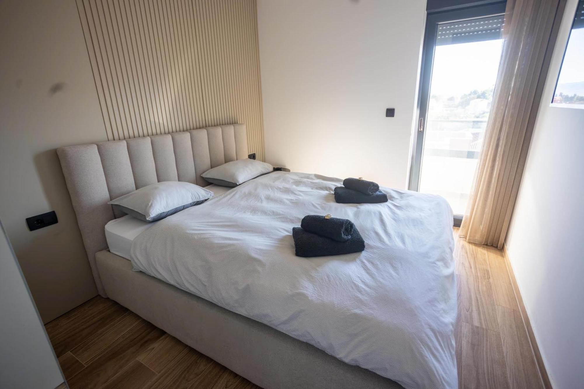 Apartment D&n