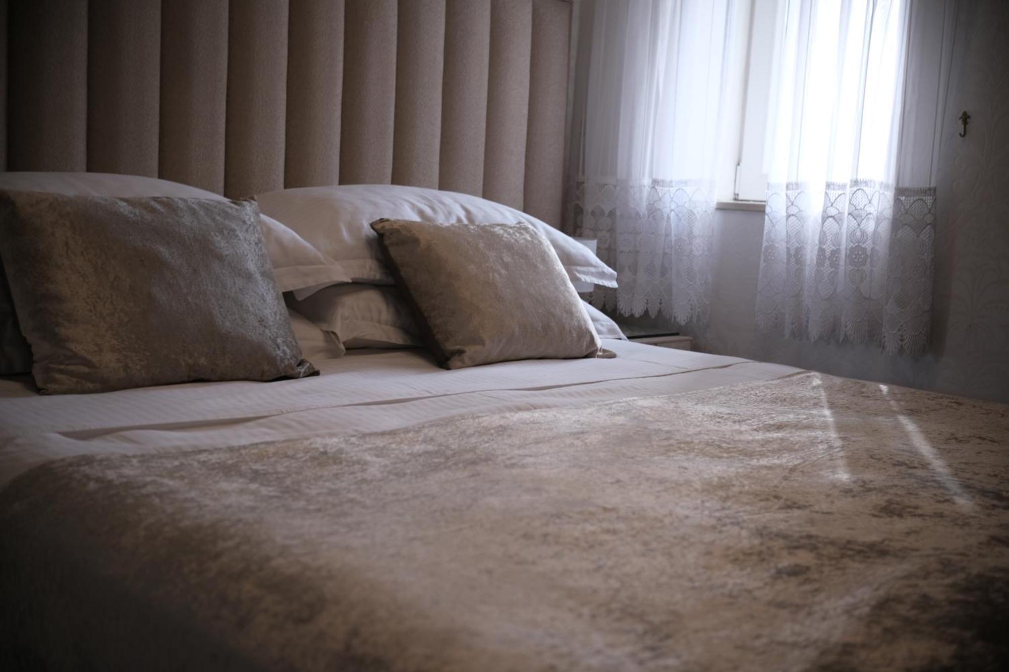 Superior Luxury Apartment *