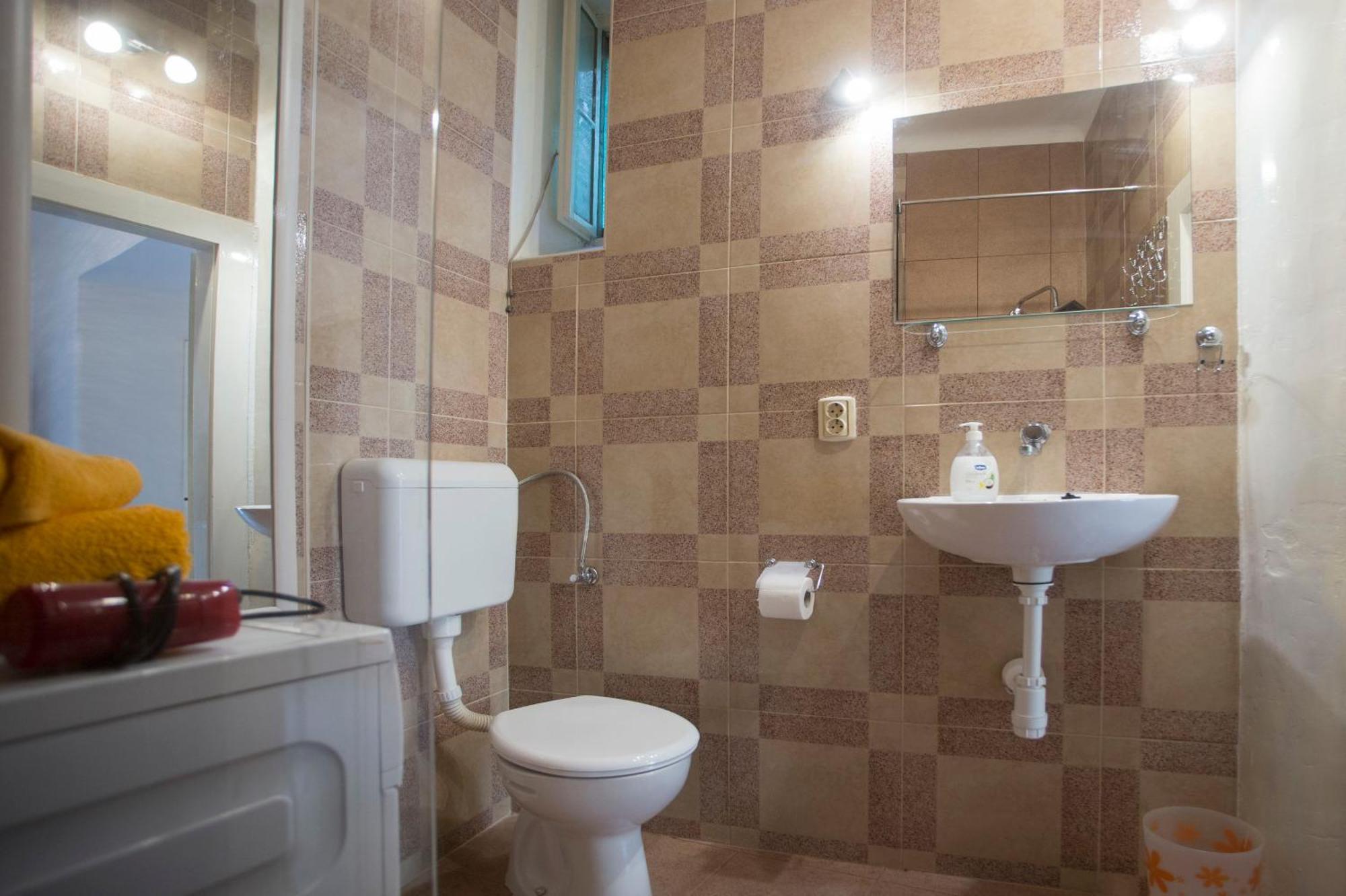 Zdrav - With Big Terrace Apartment *