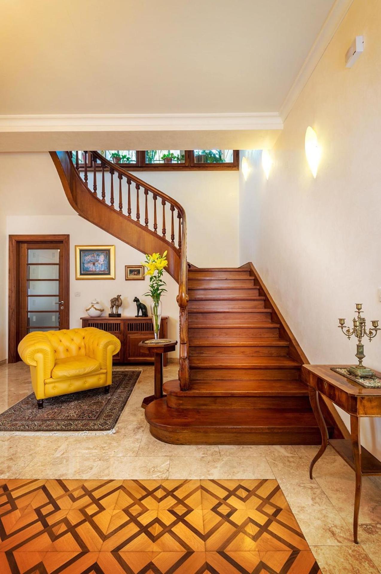Villa Exclusive Seafront Villa 5 Bedrooms Villa Mestro Outdoor Pool Magical Sea Views Split *