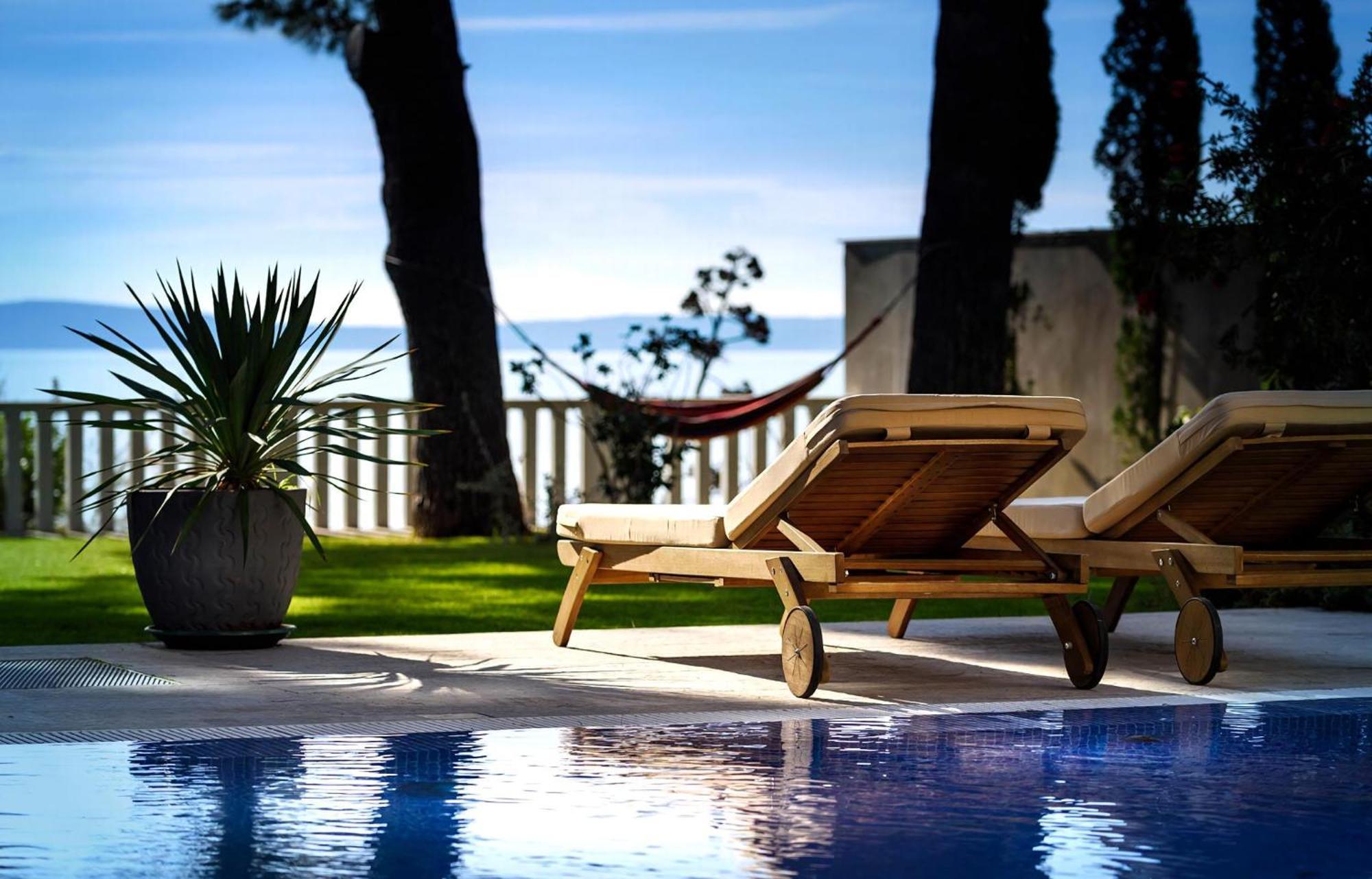 Exclusive Seafront Villa 5 Bedrooms Villa Mestro Outdoor Pool Magical Sea Views Split Villa