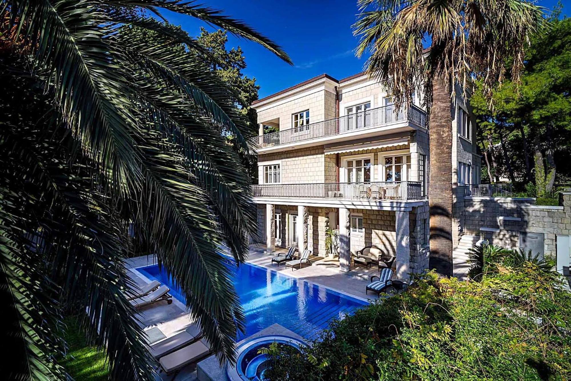 Villa Exclusive Seafront Villa 5 Bedrooms Villa Mestro Outdoor Pool Magical Sea Views Split