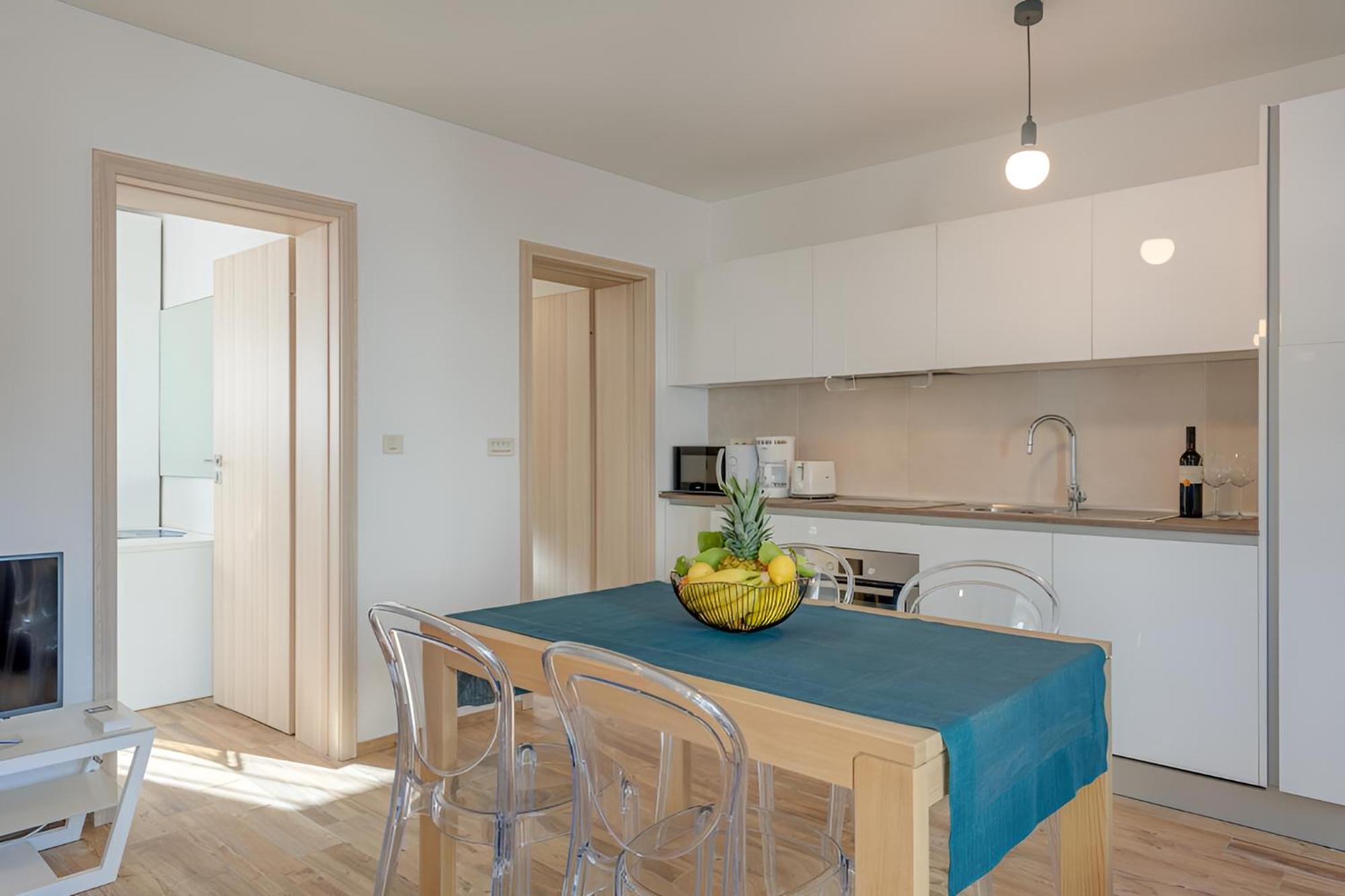 Lct Dreamy Apartment Split