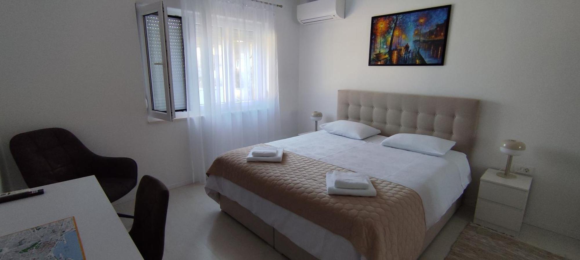 Taula Apartman *