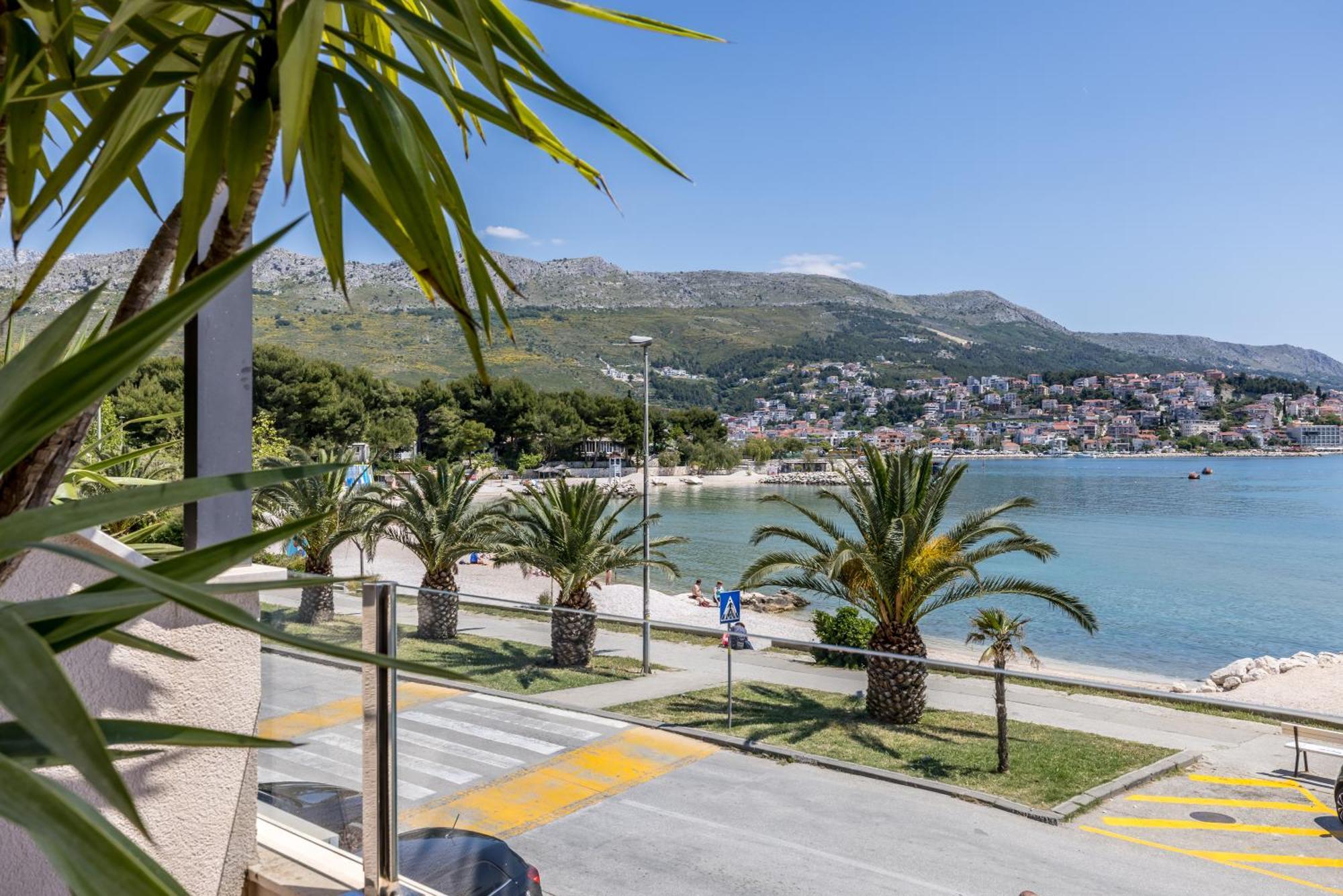 Guest house Sea View Luxury Seven Of Nine Split