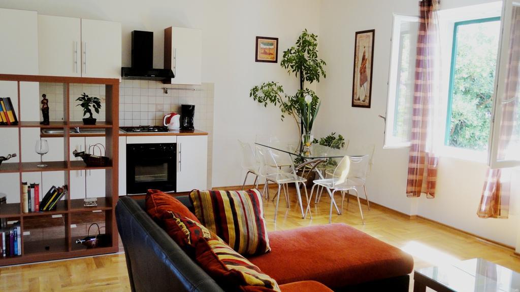 Apartment Luxurious Djuran *