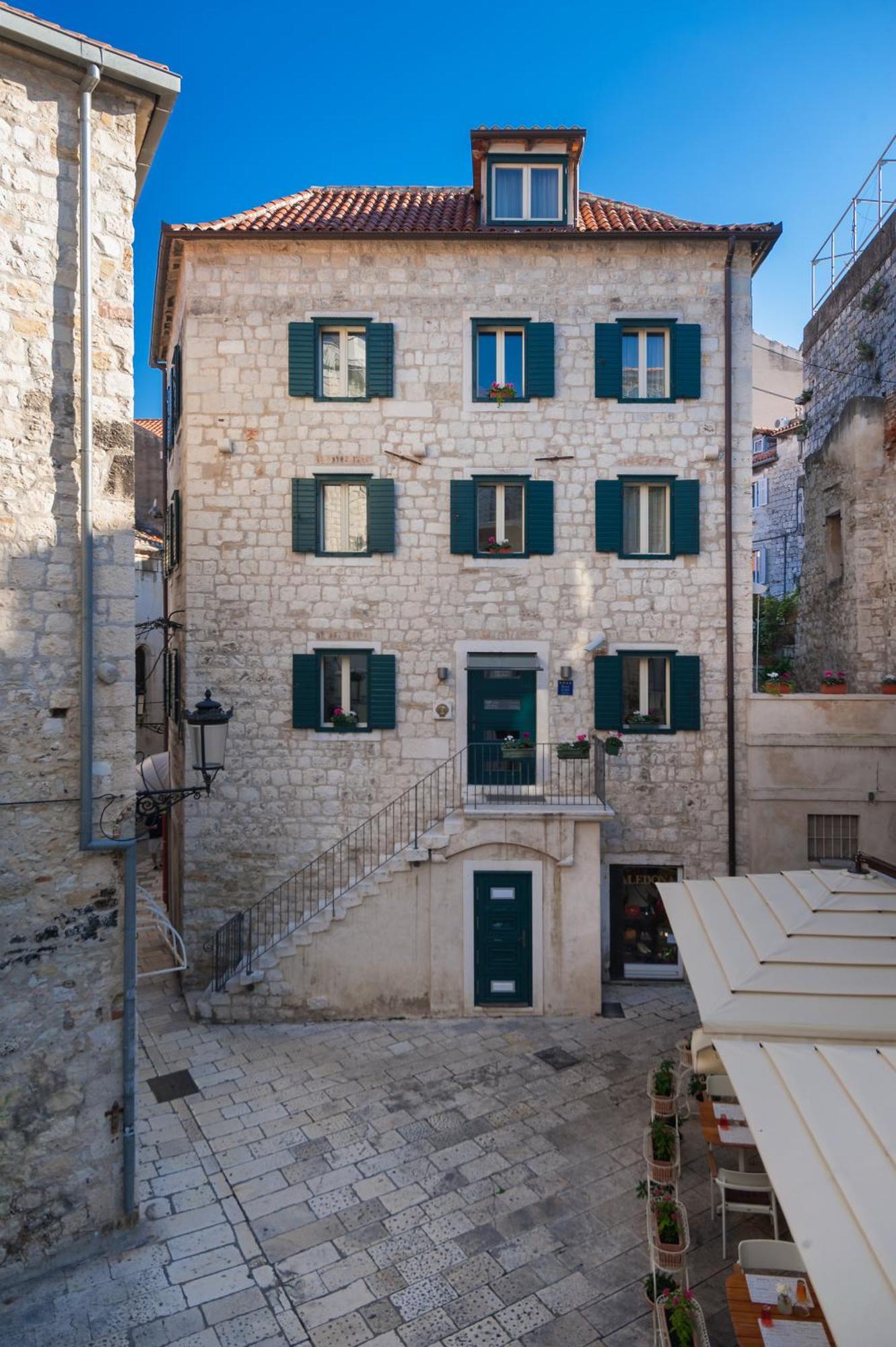 Vestibul Palace & - Small Luxury Of The World Split