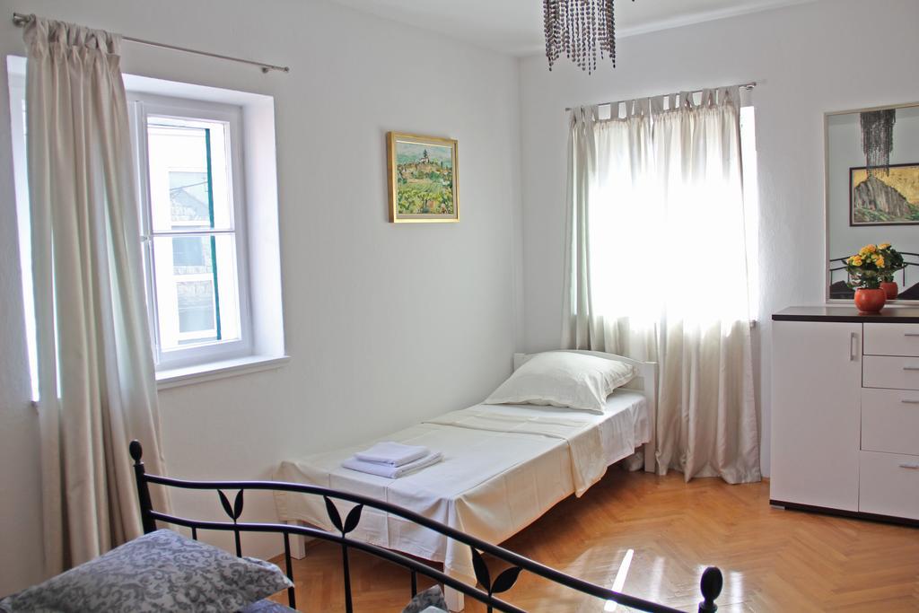 Apartment Spiro Split