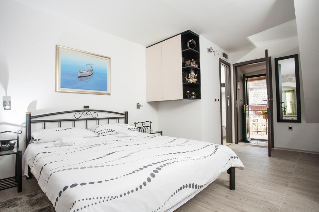 Apartments & Room Kartolina Apartment *