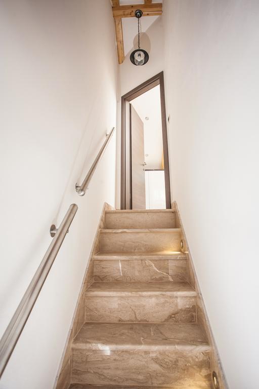 Apartments & Room Kartolina
