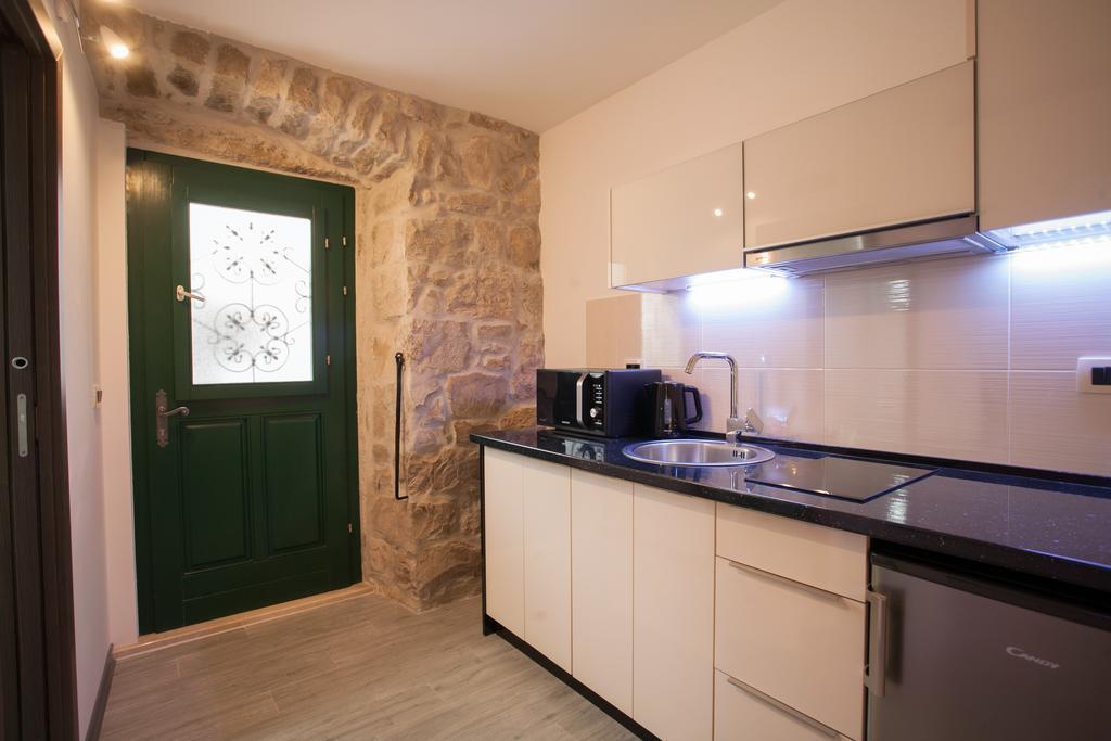 Apartments & Room Kartolina Split