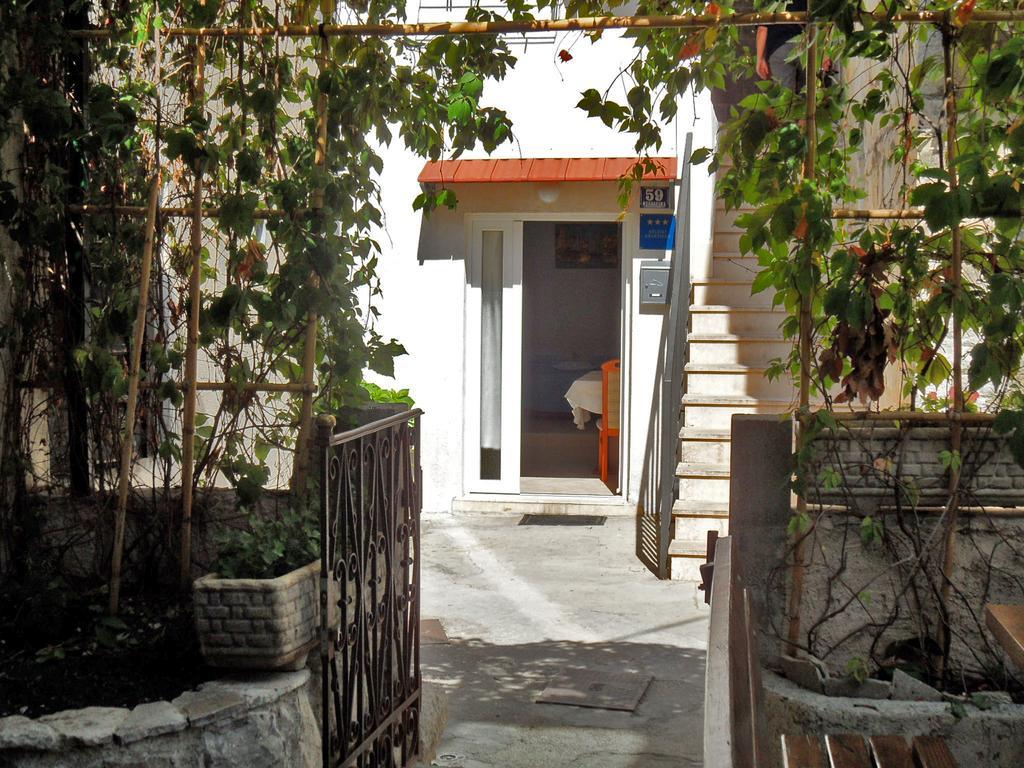 Spiro Apartment Split