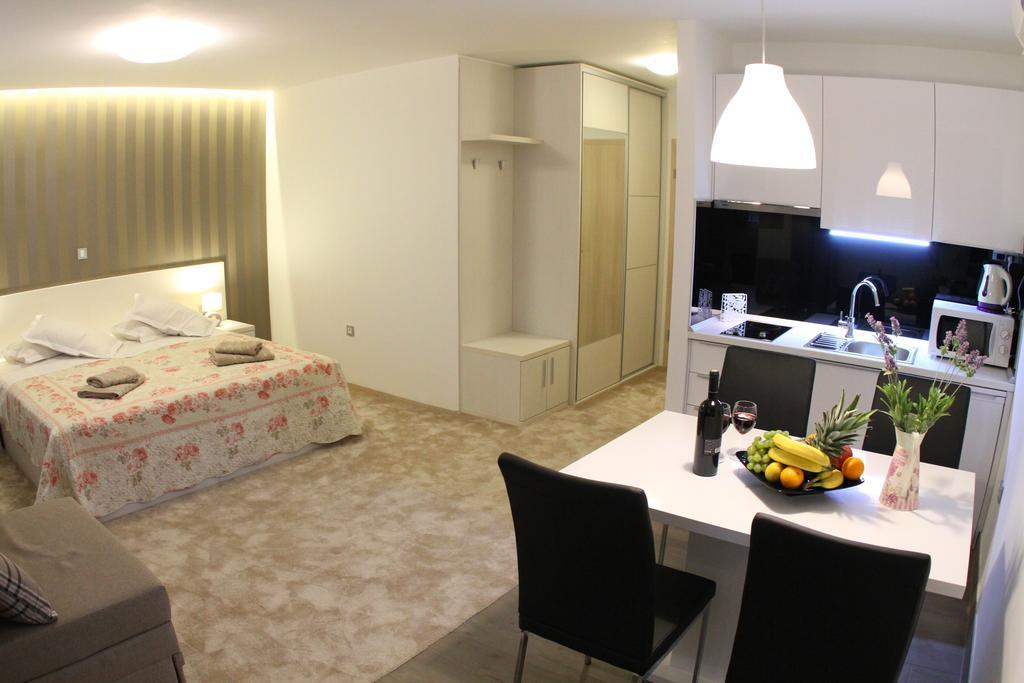 Apartment Studio Mirakul Split