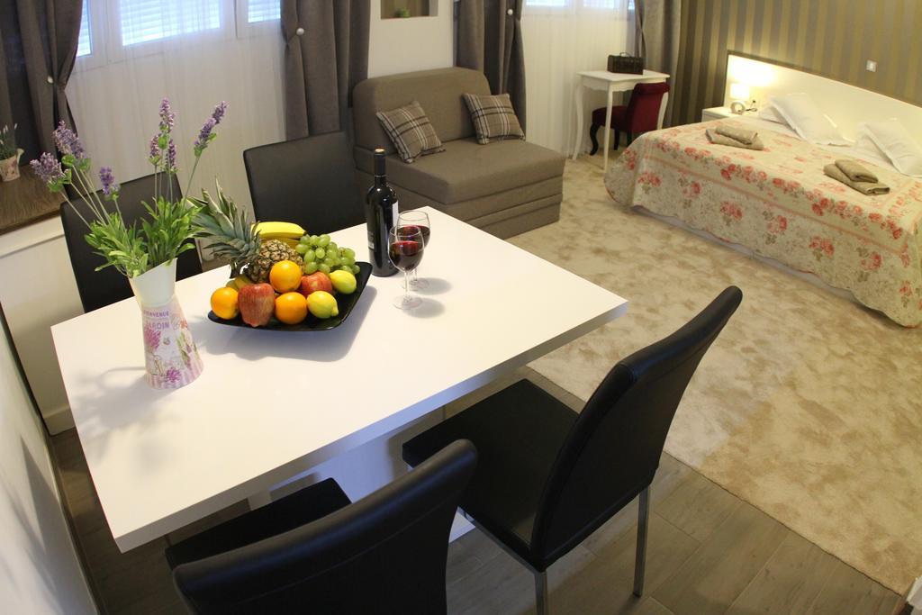 Apartment Studio Mirakul *