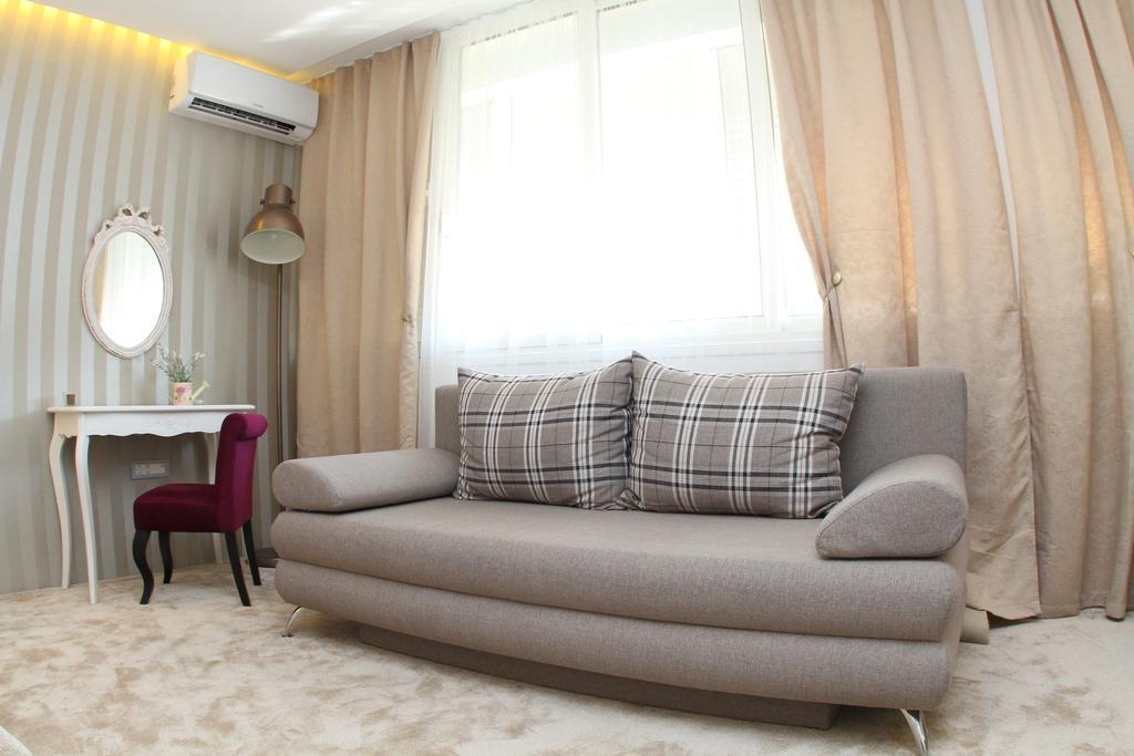 Studio Mirakul Apartment *