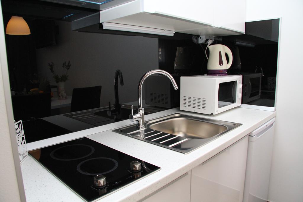 Studio Mirakul Apartment