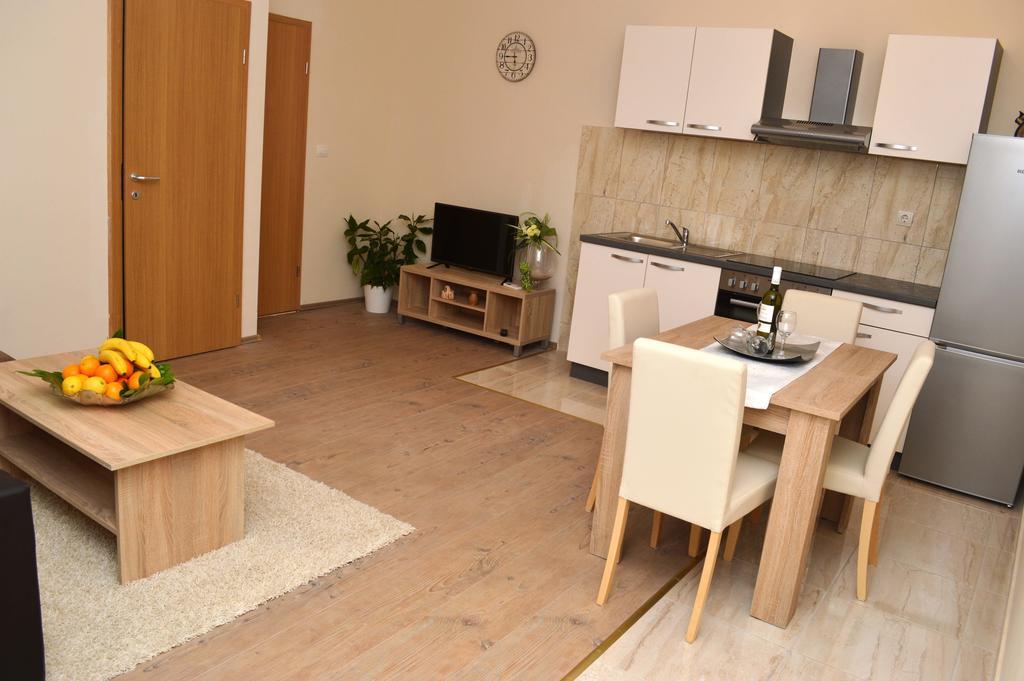 Apartment Ancica *