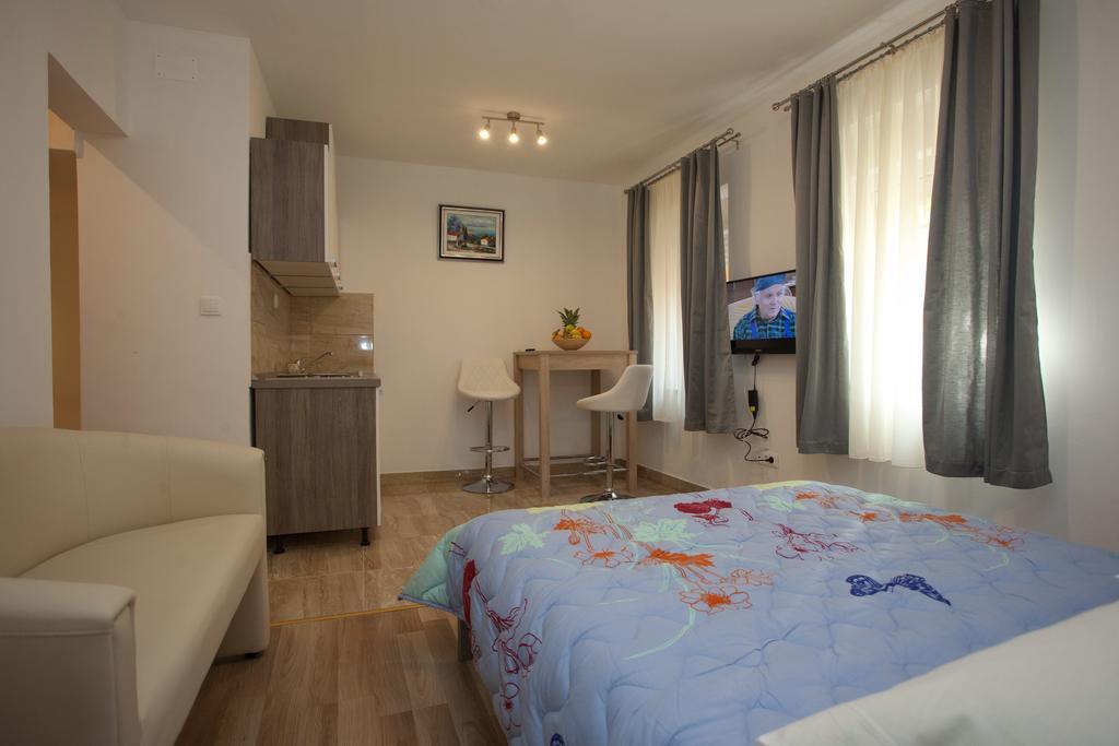 Luxury Izidor Gasthuis Split