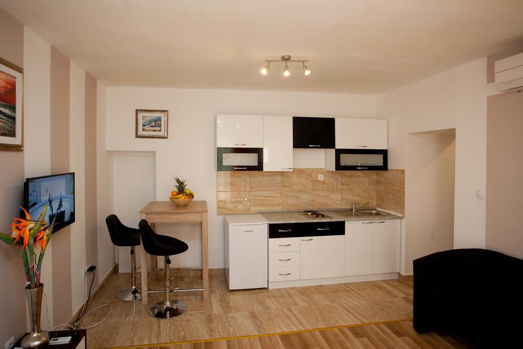 Luxury Izidor 3* Split