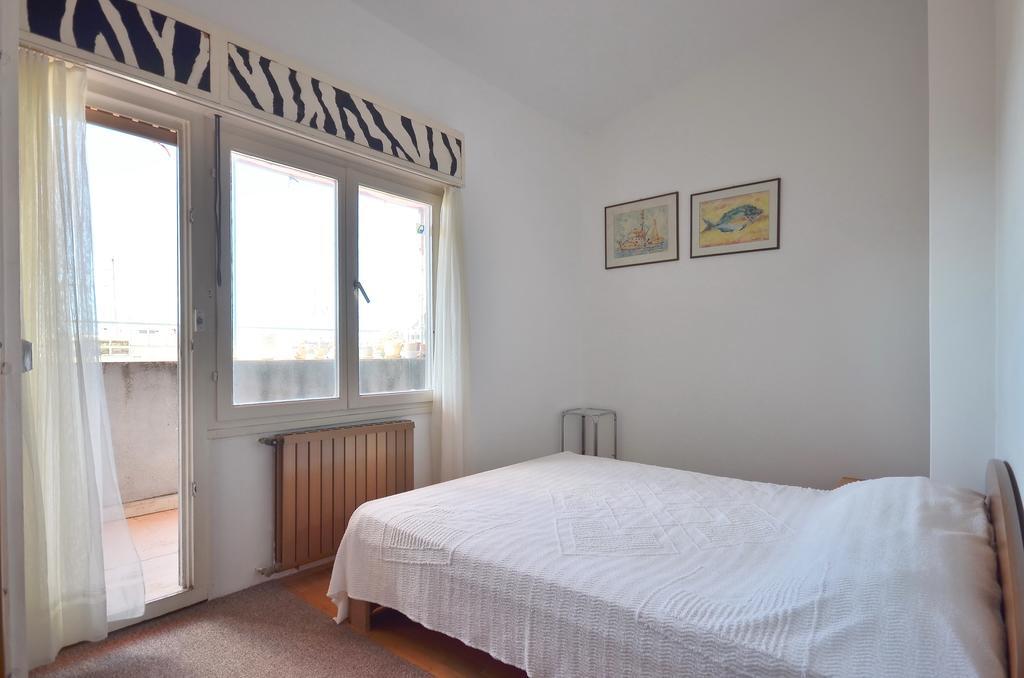 City View Apartment *