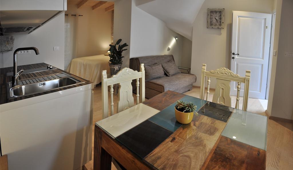 Stagnja 4*