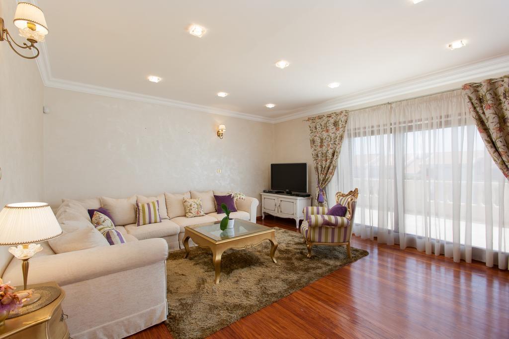Sea Breeze Apartamento *