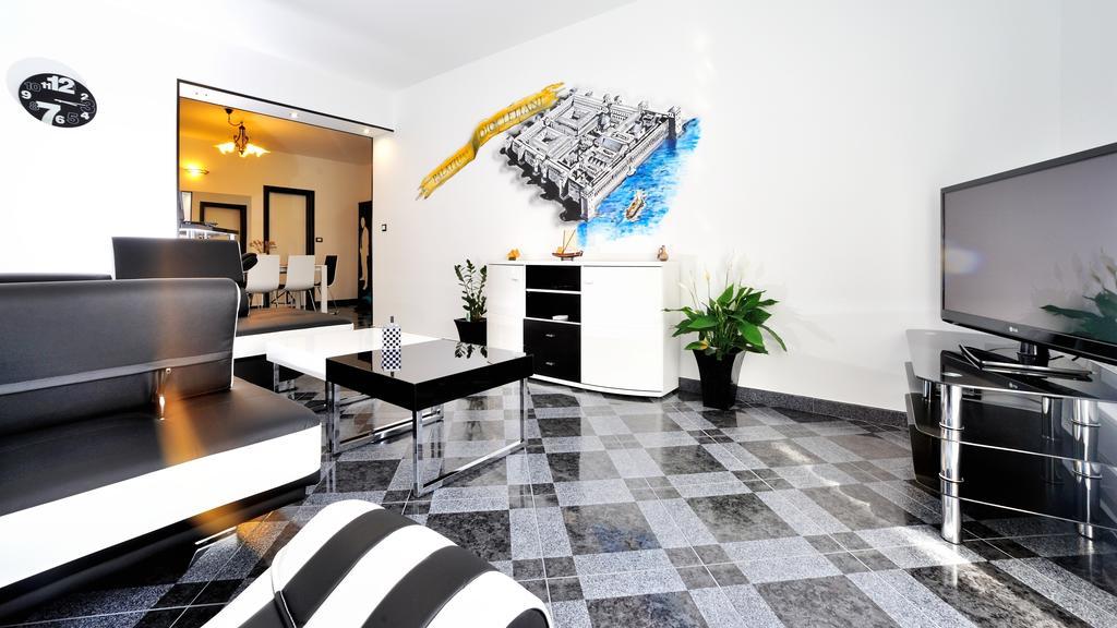 Penthouse Apartment Maric Apartamento