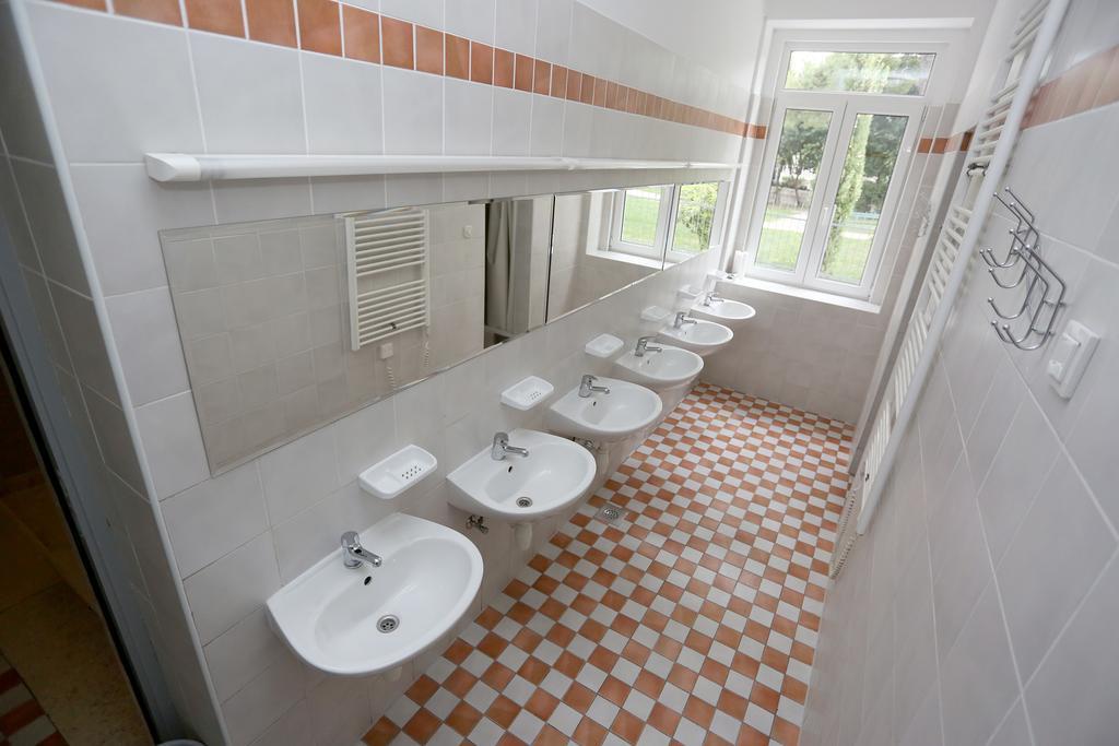 Vila Mikica Hostel *