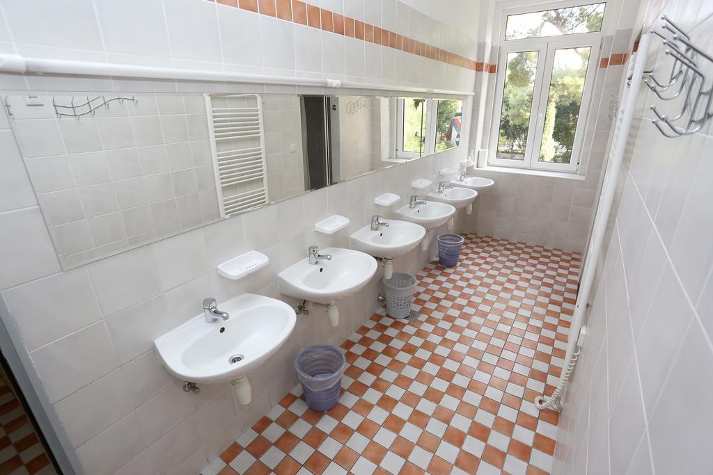 Vila Mikica