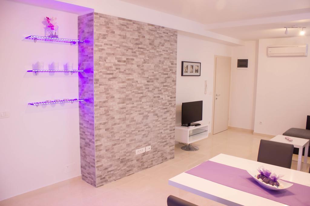 Apartment Svoboda *