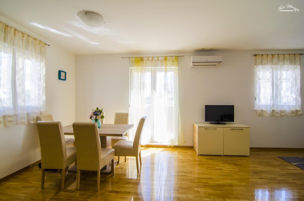 Dalmatian Sea Star Apartment *