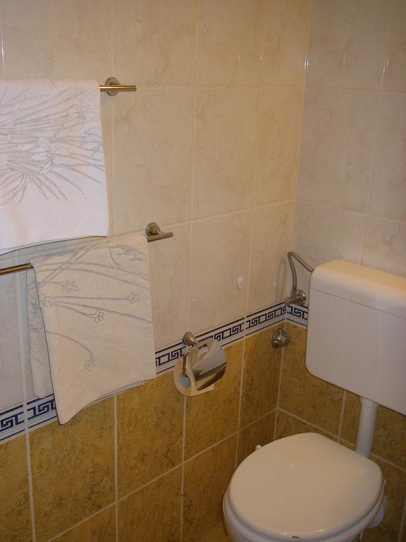 Betoma Apartment Split