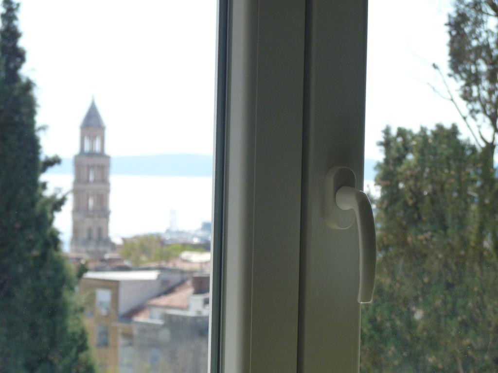 Fragola Apartment