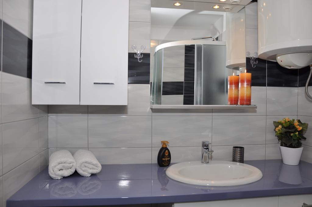 Sweet Apartment *