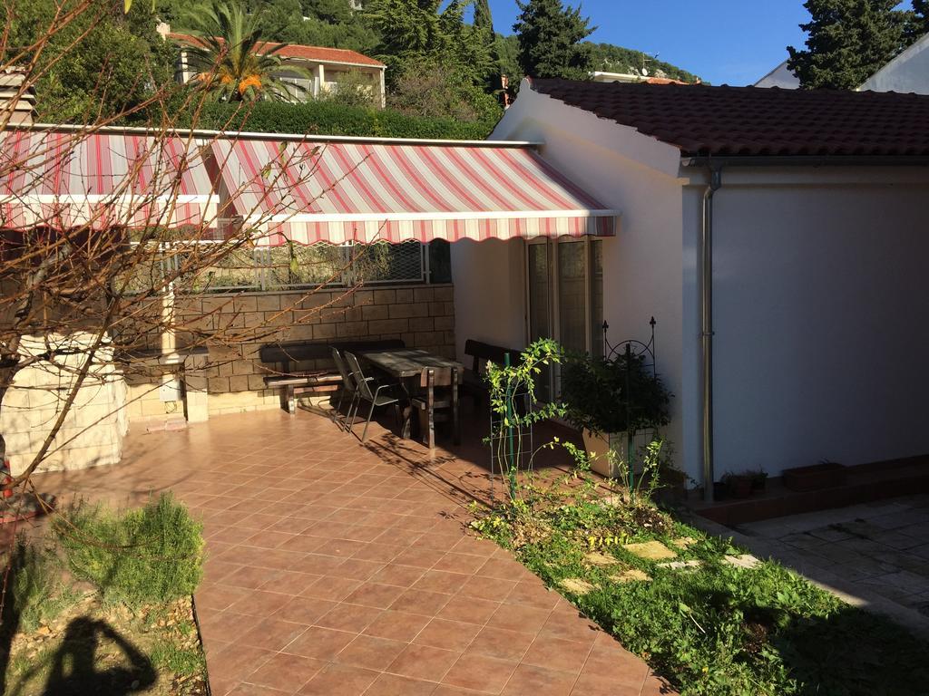Apartment Dzoni Split